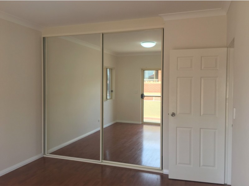 12/2A Morotai Avenue, Riverwood NSW 2210