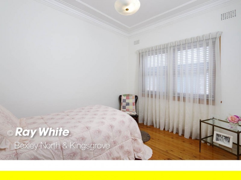 30 St Elmo Parade, Kingsgrove NSW 2208