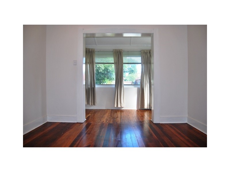 18 Rosemeath Avenue, Kingsgrove NSW 2208