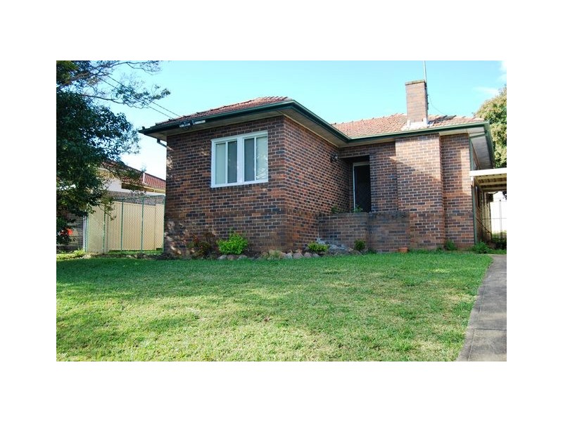 9 CHARLES STREET, Riverwood NSW 2210