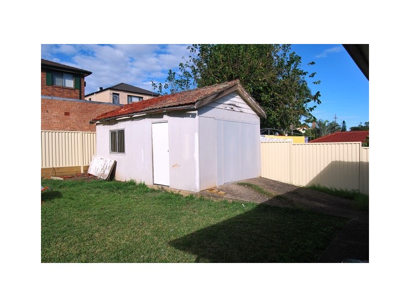 9 CHARLES STREET, Riverwood NSW 2210