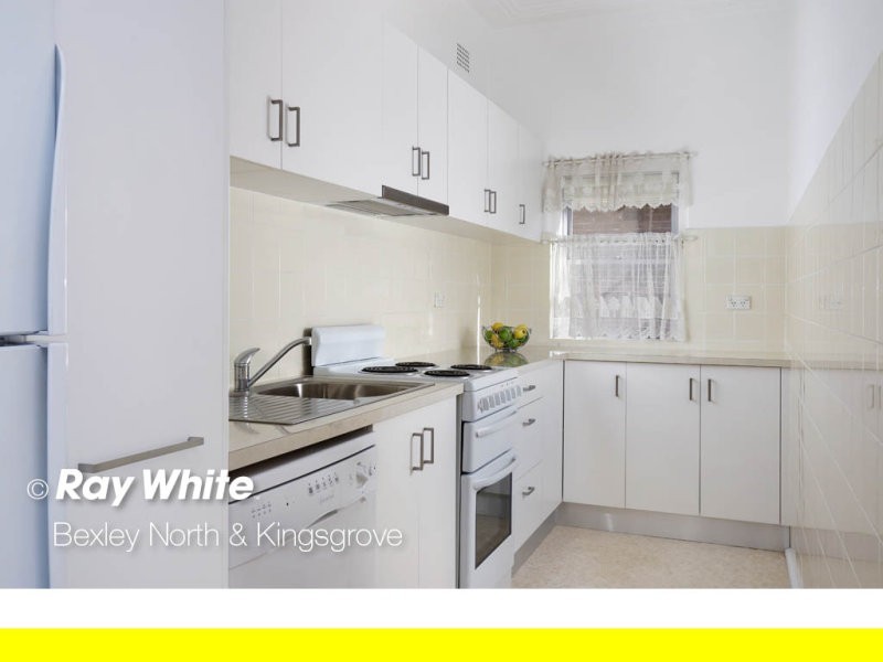 4 Narramore Street, Kingsgrove NSW 2208