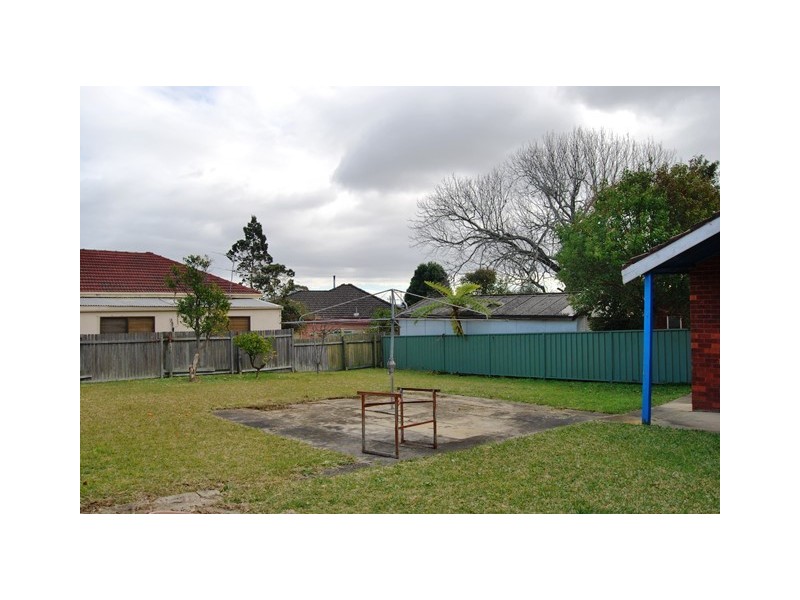 28 Carson Street, Panania NSW 2213