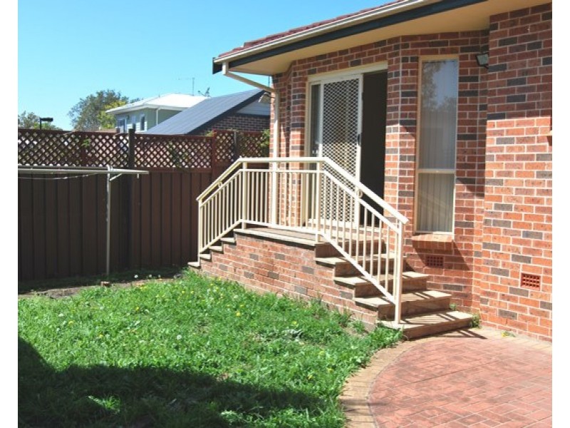 6 McCallum Street, Roselands NSW 2196