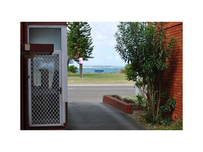 2/148 The Grand Parade, Monterey NSW 2217