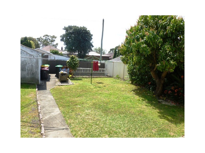 25 Emu Street, Canterbury NSW 2193
