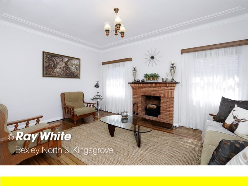 22 St Elmo Parade, Kingsgrove NSW 2208