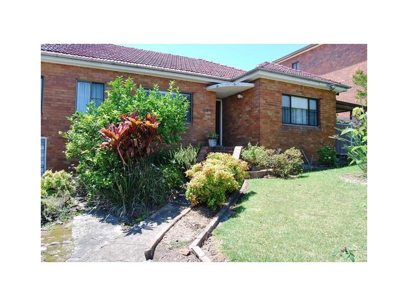 Flat 1/114 Staples Street, Kingsgrove NSW 2208