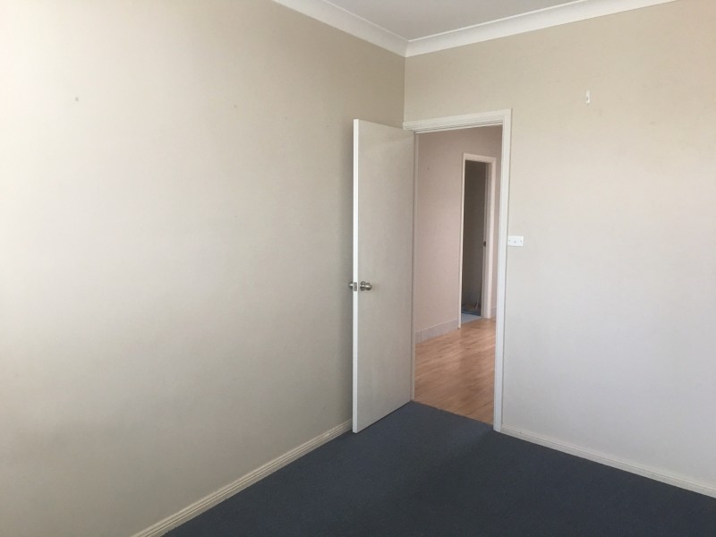 2/182 Tower Street, Panania NSW 2213