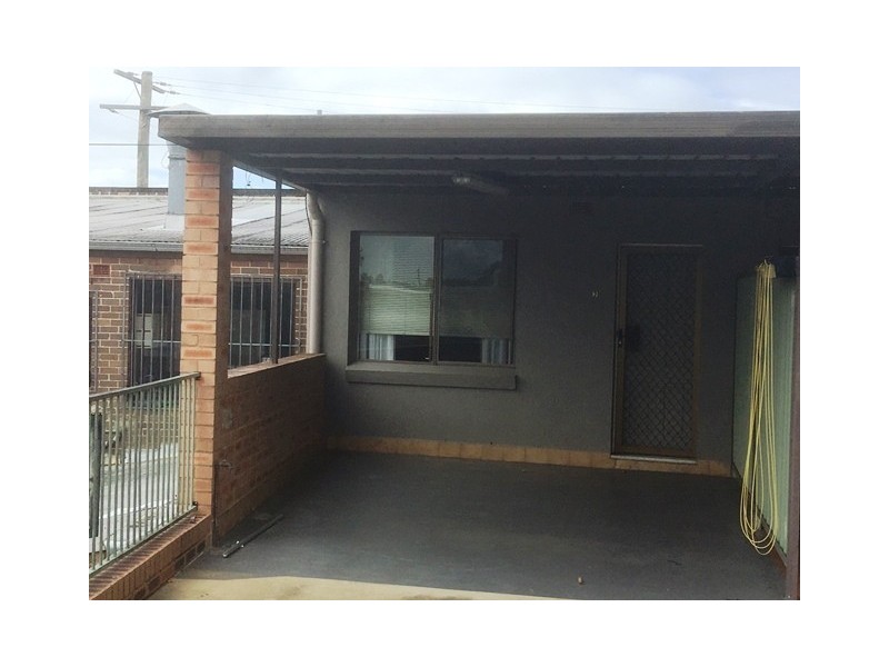 2/182 Tower Street, Panania NSW 2213