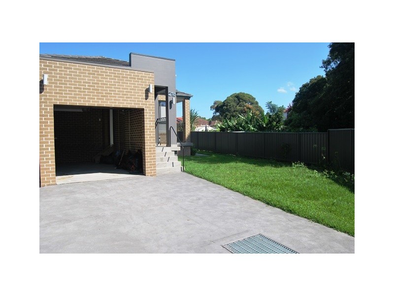 21B Unwin Street, Bexley NSW 2207
