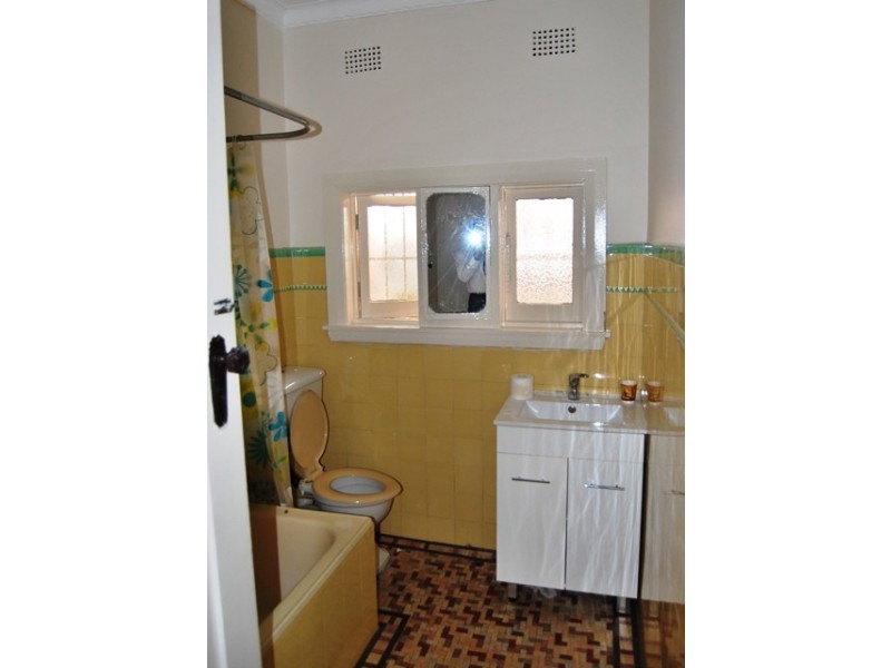 1/245 Kingsgrove road,, Kingsgrove NSW 2208