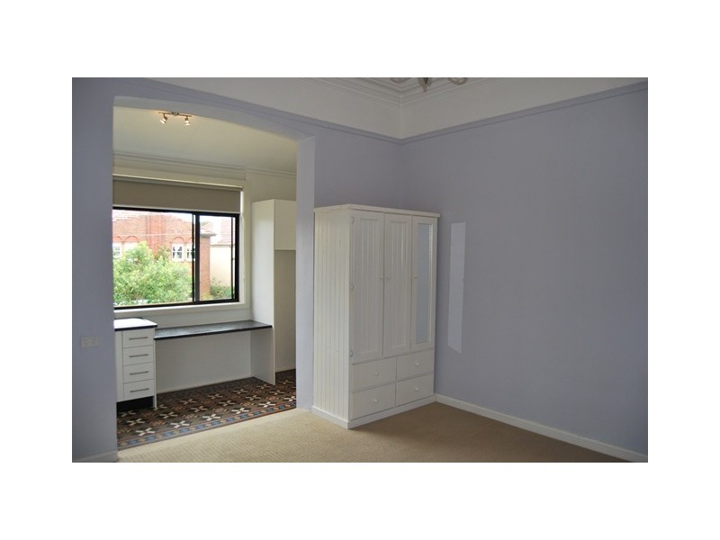 2/12 Clarendon Road, Stanmore NSW 2048