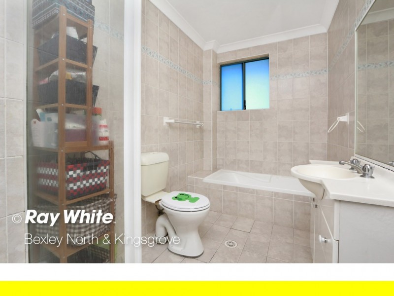 18/22-40 Sarsfield Circuit, Bexley North NSW 2207