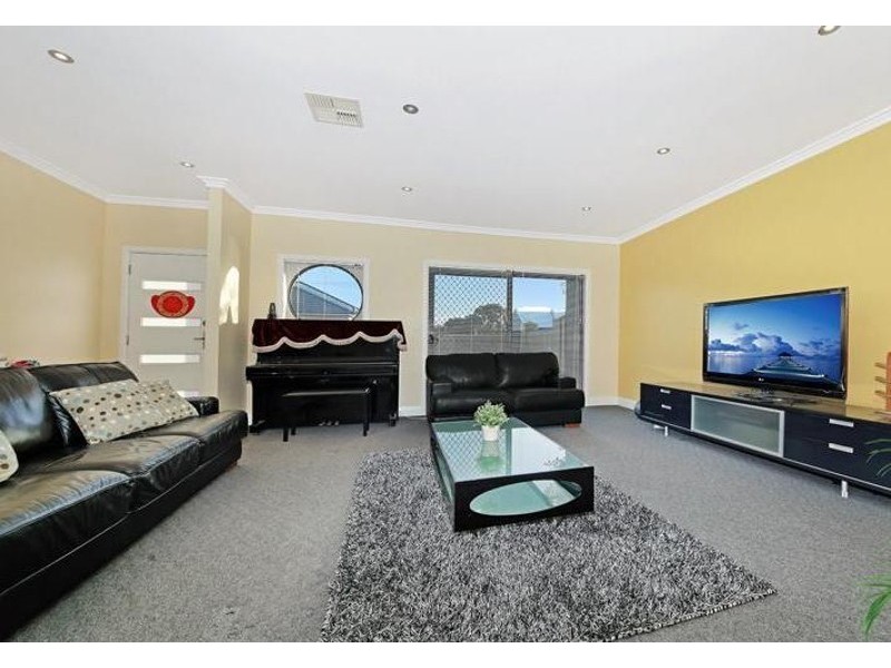 3A/171-177 Moorefields Road, Roselands NSW 2196