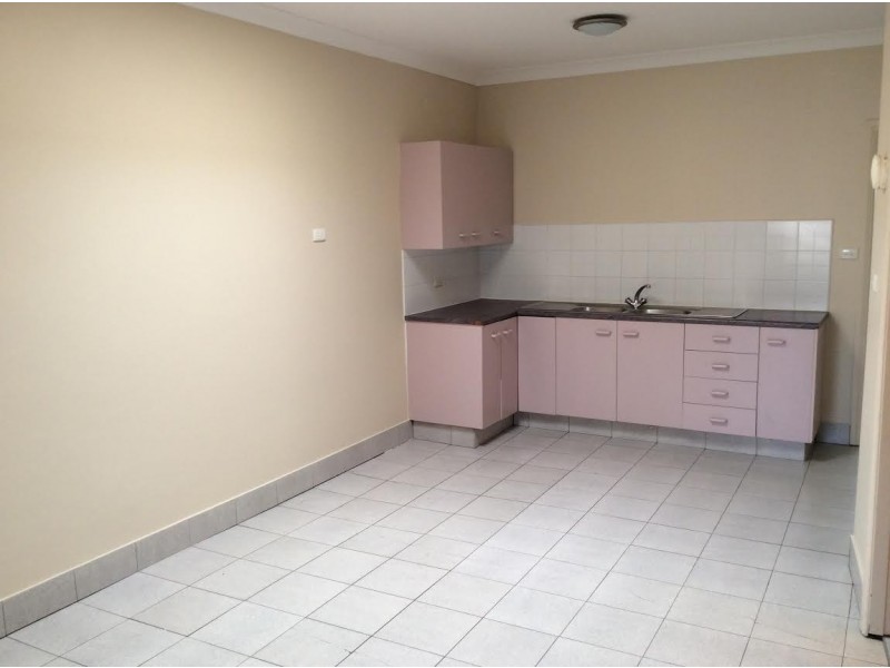 1/182 Tower Street, Panania NSW 2213