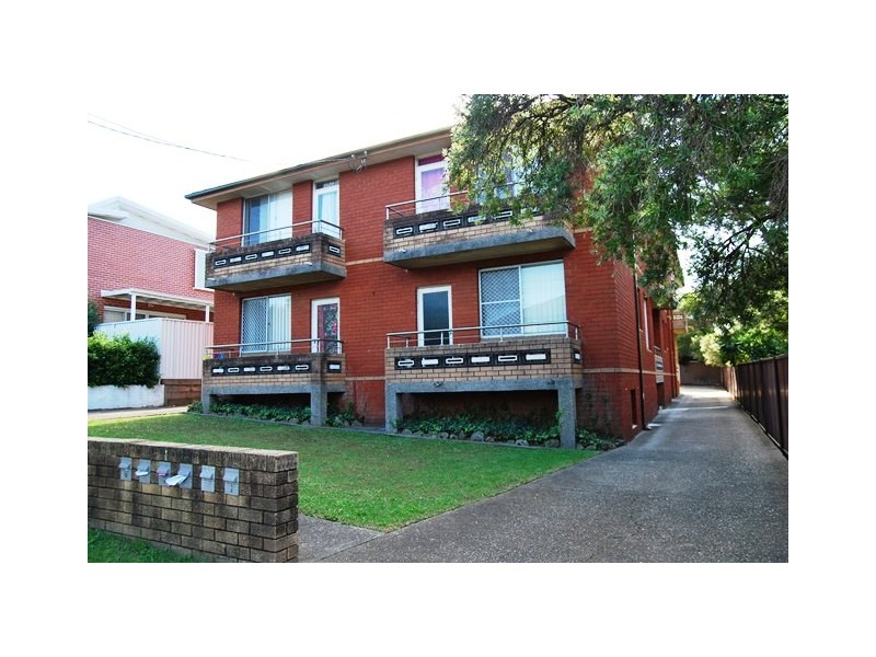 3/7 McKern Street, Campsie NSW 2194