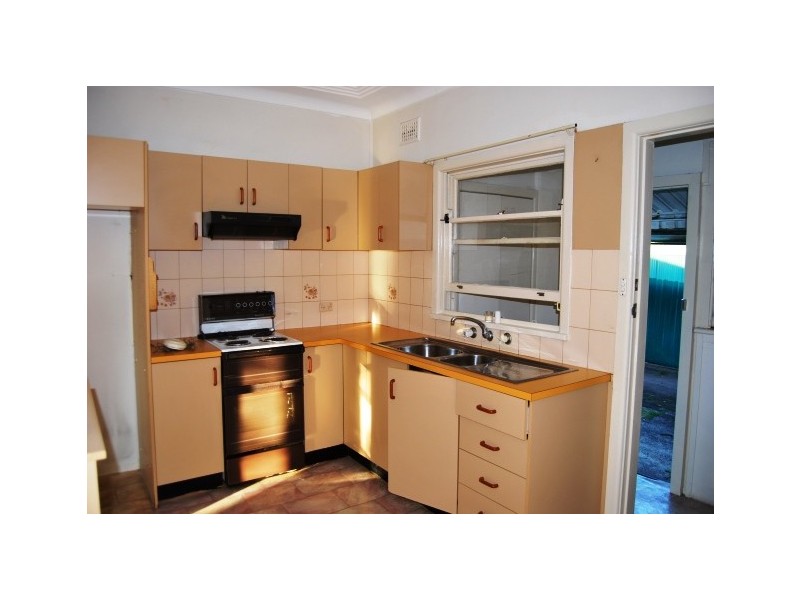 4 GEORGE STREET, Bexley NSW 2207