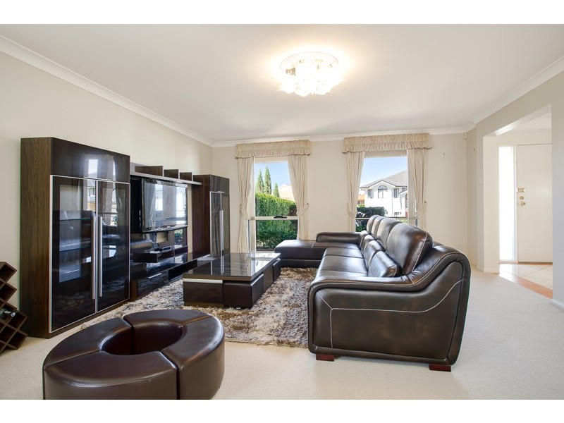 17 Celeste Avenue, Castle Hill NSW 2154