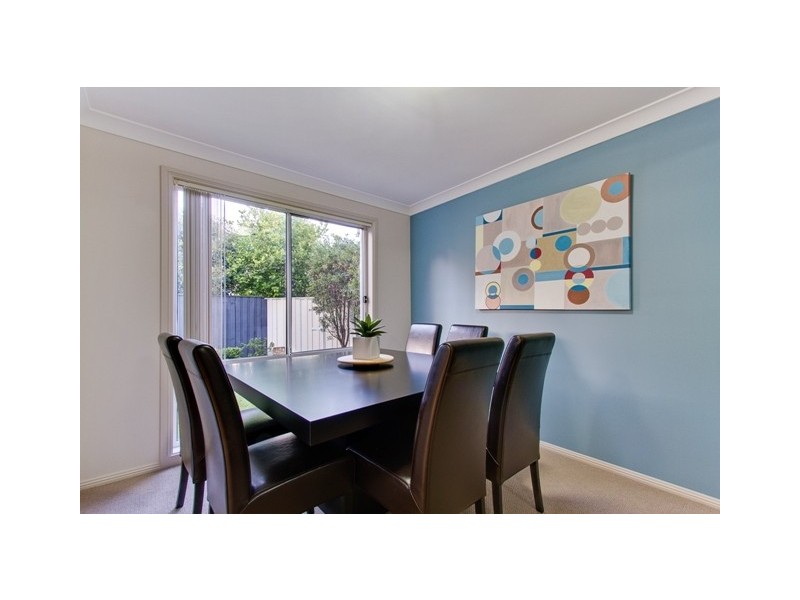 2/17 Conie Avenue, Baulkham Hills NSW 2153