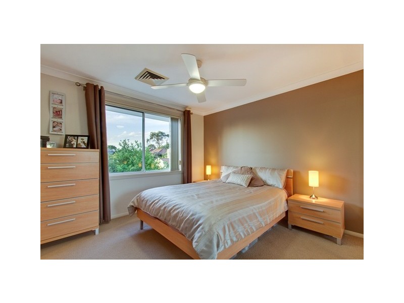 2/17 Conie Avenue, Baulkham Hills NSW 2153