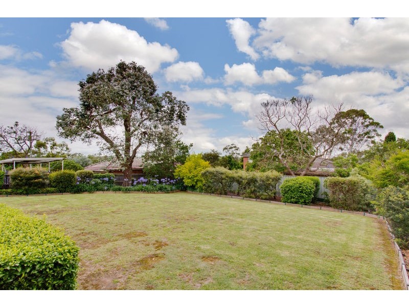 55 Palace Road, Baulkham Hills NSW 2153