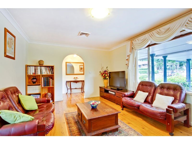 2 Lyndel Place, Castle Hill NSW 2154