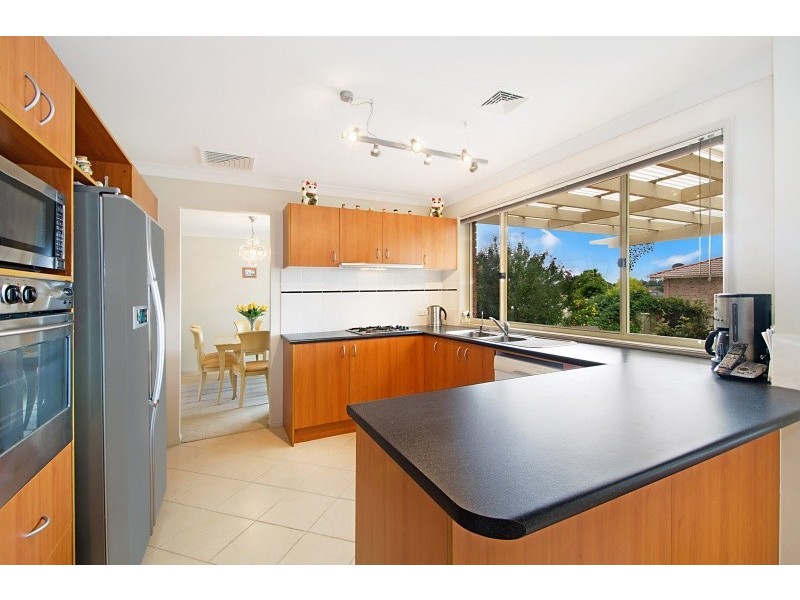 112 Redden Drive, Kellyville NSW 2155