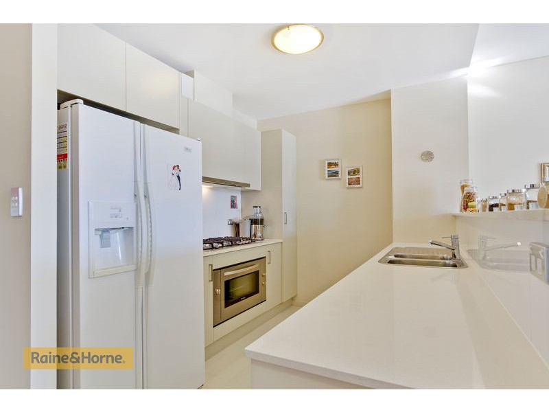 64/23-35 Crane Road, Castle Hill NSW 2154