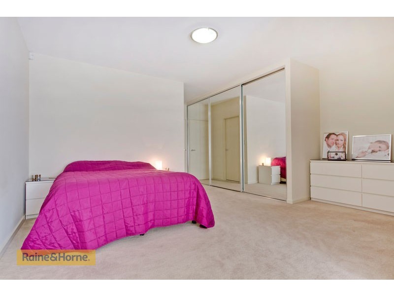 64/23-35 Crane Road, Castle Hill NSW 2154