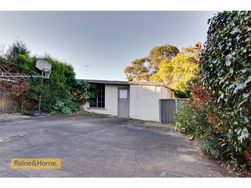 31 Sherwood Street, Northmead NSW 2152