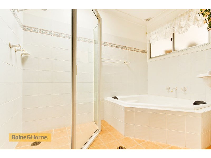 4 Virginia Avenue, Baulkham Hills NSW 2153