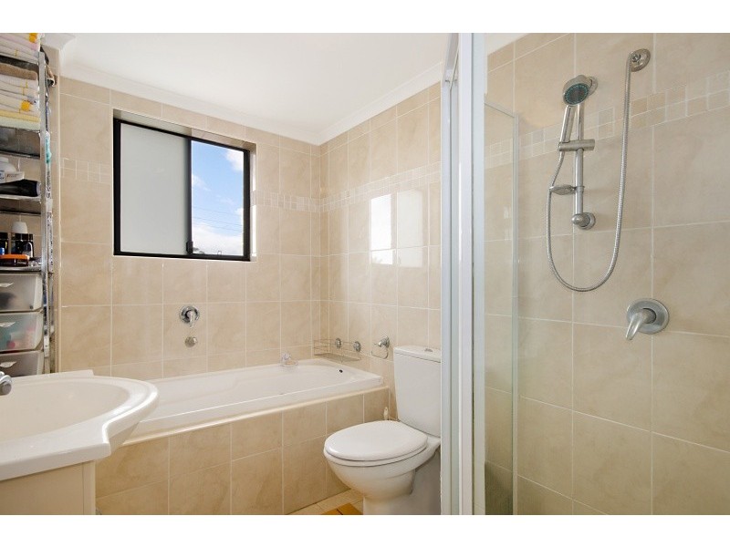 16/15 Hume Avenue, Castle Hill NSW 2154