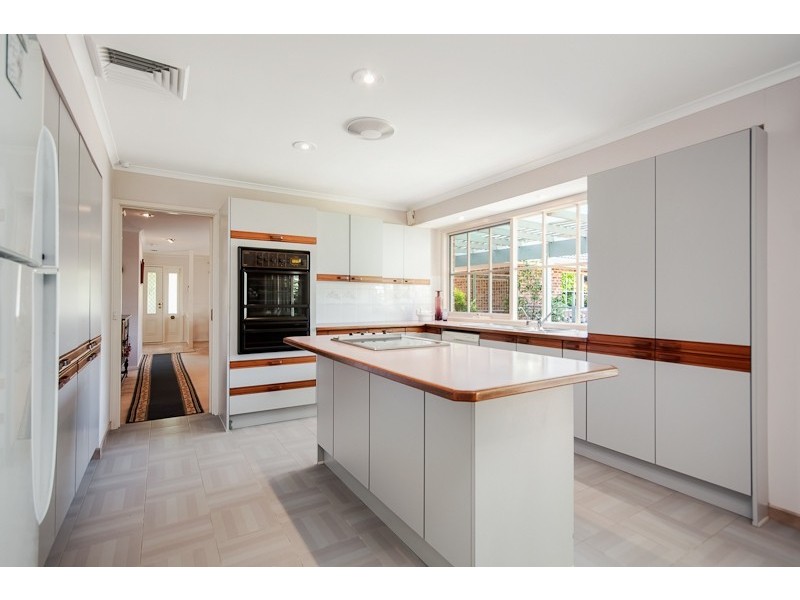 19 Clarke Place, Castle Hill NSW 2154