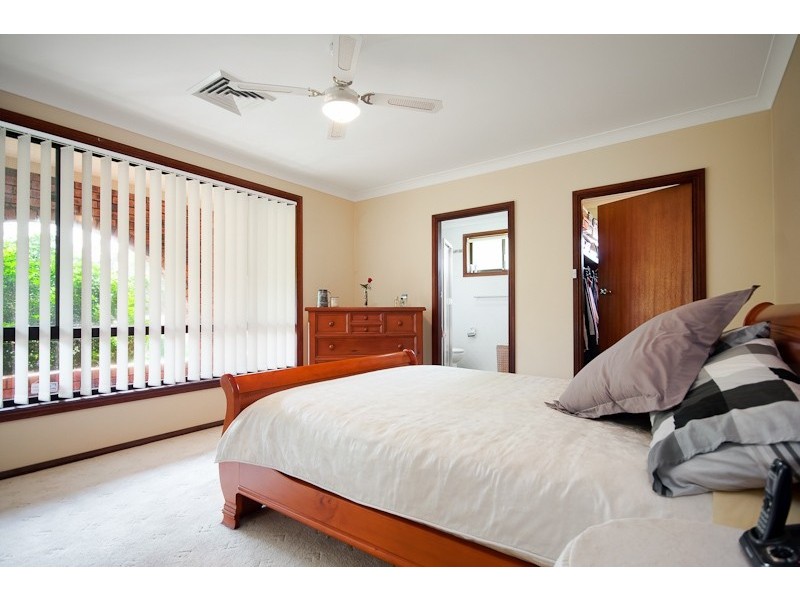 1 White Place, Castle Hill NSW 2154