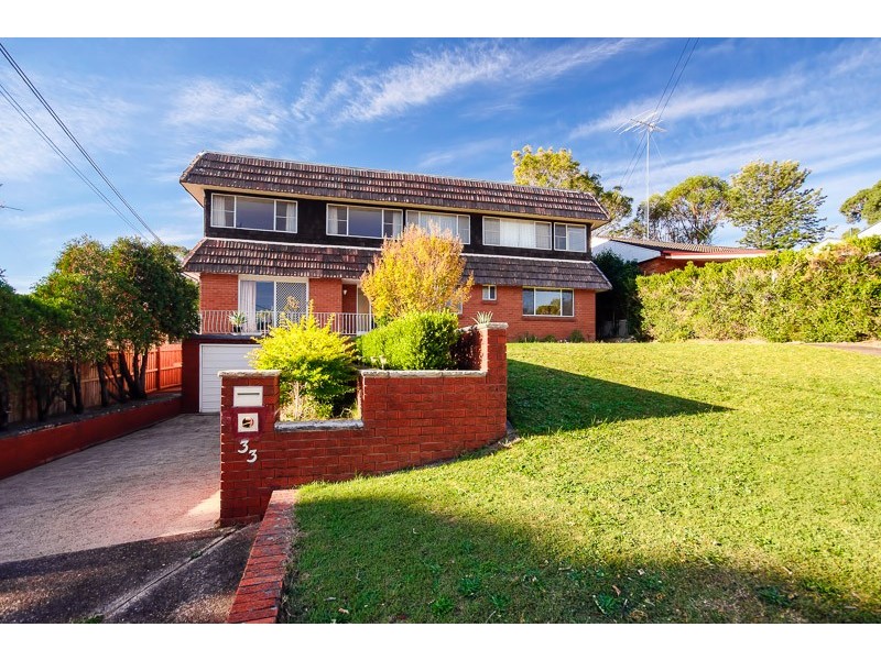 33 Sarah Crescent, Baulkham Hills NSW 2153