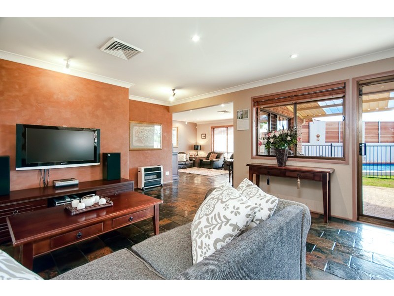 18 Boyne Place, Baulkham Hills NSW 2153