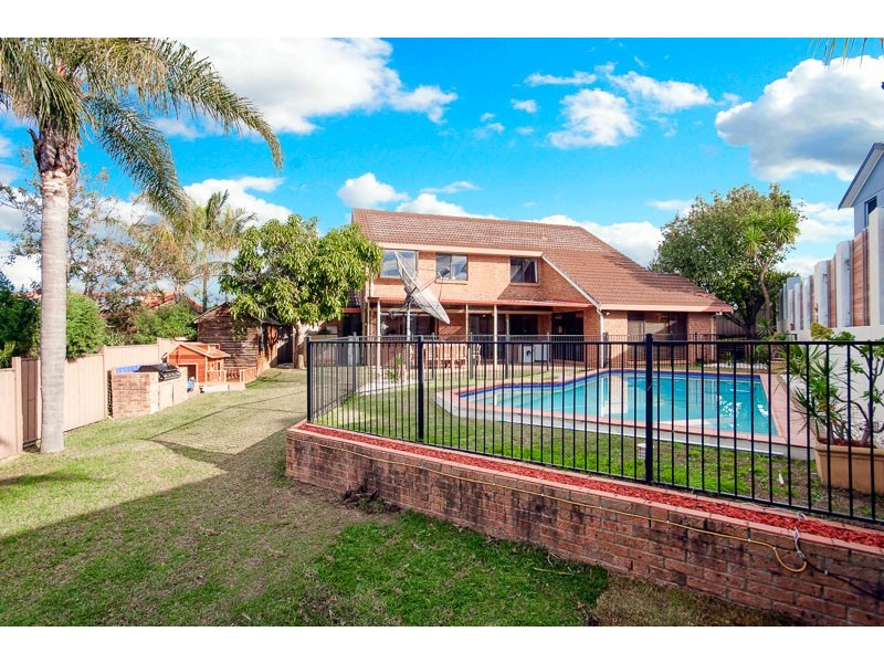 18 Boyne Place, Baulkham Hills NSW 2153