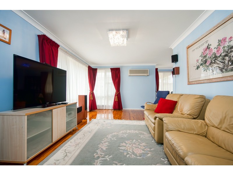 1 Keith Place, Baulkham Hills NSW 2153