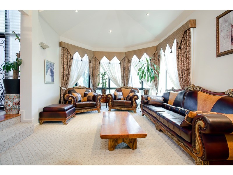 61 Perkins Drive, Kellyville NSW 2155