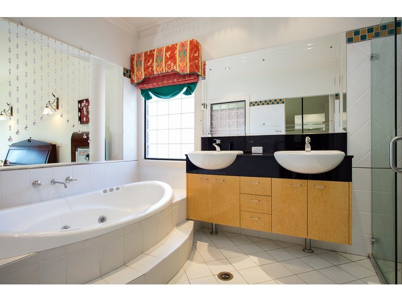 61 Perkins Drive, Kellyville NSW 2155