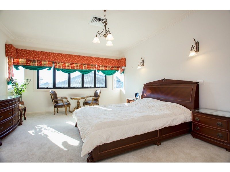 61 Perkins Drive, Kellyville NSW 2155