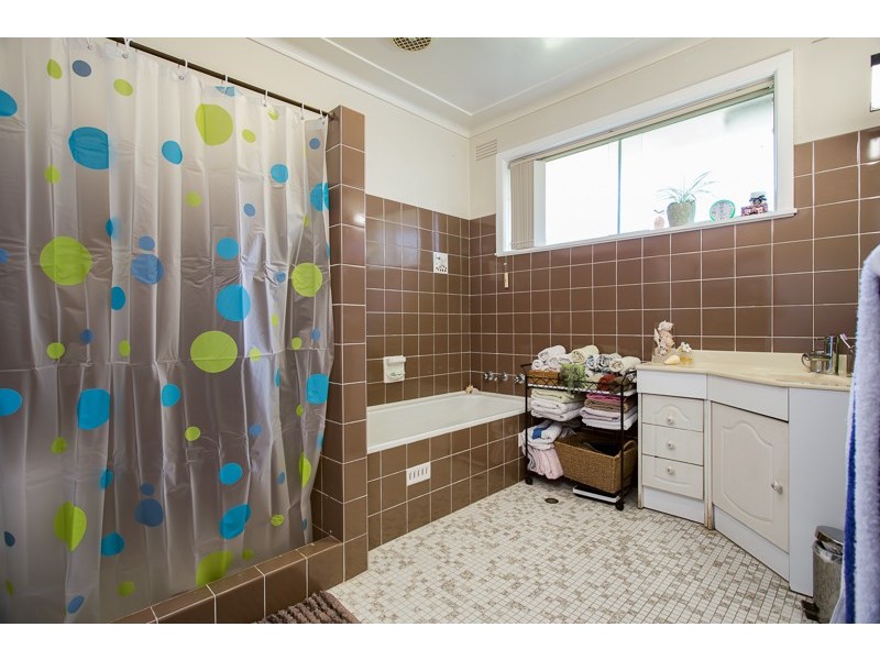 18 Whitling Avenue, Castle Hill NSW 2154