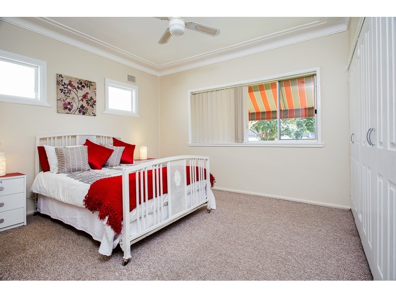 10 Canyon Road, Baulkham Hills NSW 2153