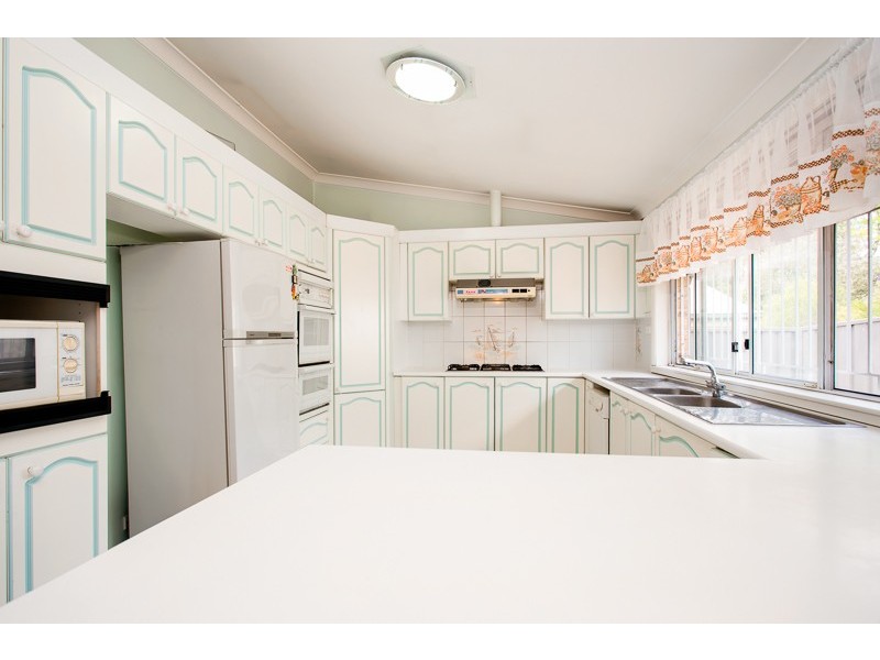 9 Delaney Dr, Baulkham Hills NSW 2153