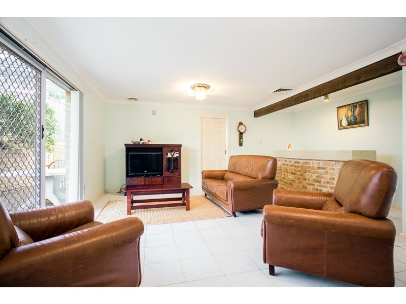 9 Delaney Dr, Baulkham Hills NSW 2153