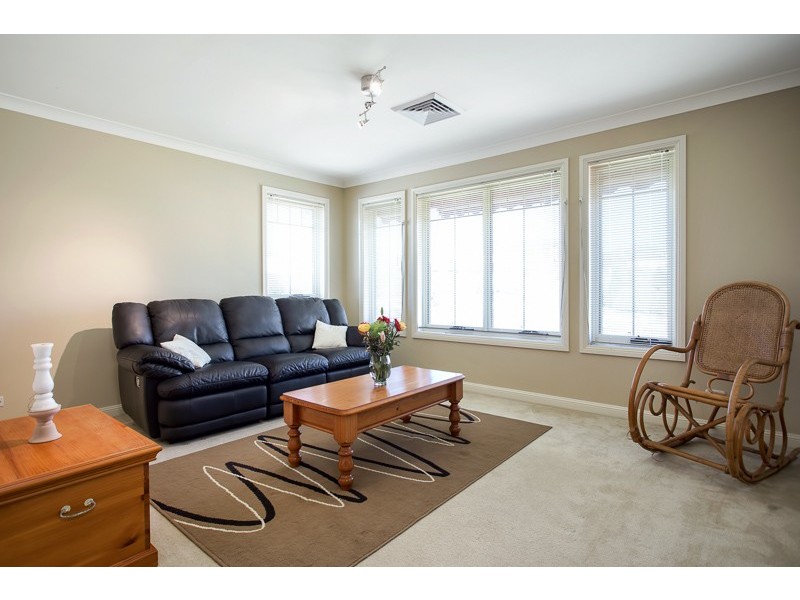 70 Connaught Circuit, Kellyville NSW 2155