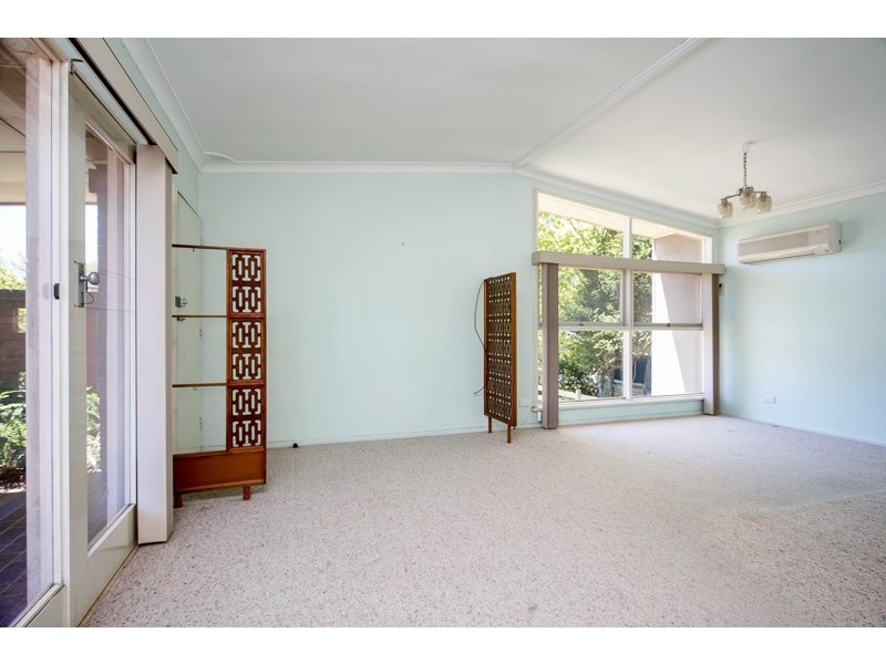 12 Whitling Avenue, Castle Hill NSW 2154