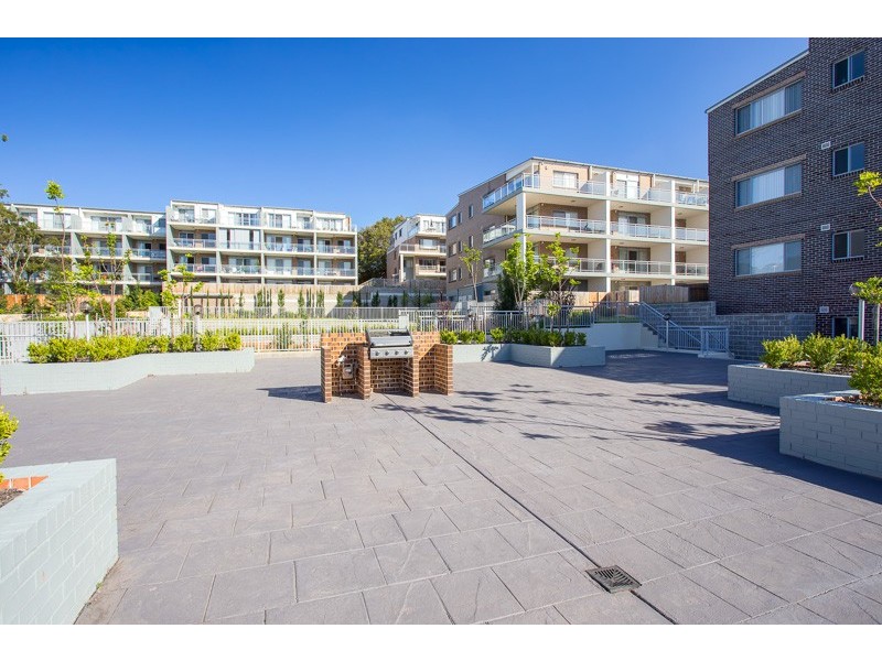 10/23-35 Crane Road, Castle Hill NSW 2154