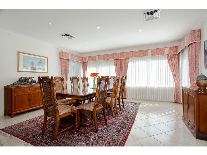 3 Lancaster Way, West Pennant Hills NSW 2125 Floorplan